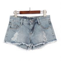 2013夏季牛仔<em>短裤</em>女 <em>休闲短裤</em> 宽松 潮流卡通刺