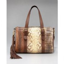 海外代购网提供世界名表,世界名牌香水,世界名