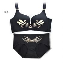 外单前扣真丝文胸无钢圈背心式运动内衣哺乳胸