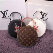 高仿奢侈品女包批发一手货源_53网店代销批发