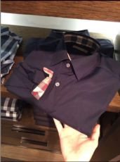 高仿巴宝莉男装特殊渠道_微信微商奢侈品服装