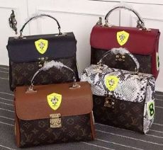 微商高仿奢侈品微商代理一手货源一件代发_最