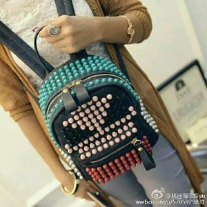 微商微信女包代理一手货源一手货源一件代发_