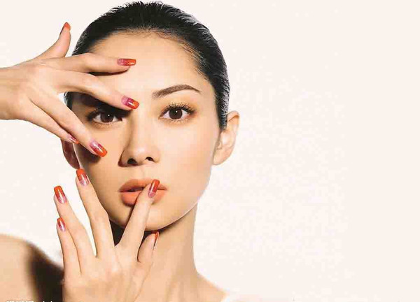 什么牌子的粉底液好用?强力推荐下面四大品牌