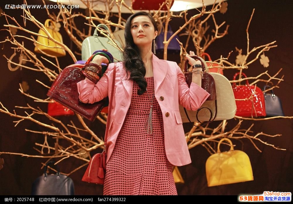 摆地摊开网店卖包包上哪进货?哪里有女士包包