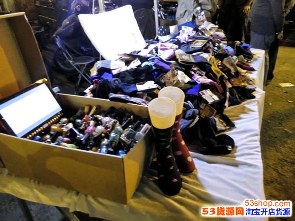 摆地摊卖袜子顺口溜集锦大全 让你摆摊轻松赚