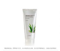 THE FACE SHOP��ʫС��«��ϴ���������� ��ˮ��ʪ