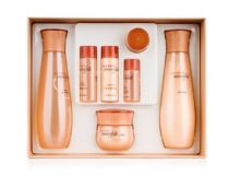 ��������С�ݽ�ԭ����ˬ��ˮ��Һ��˪��װ���180ml