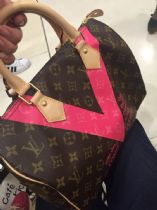 �߷�LV�¿�Ů������ǮLV�ϻ��¿�Ů��