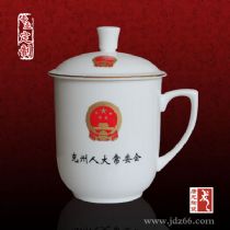 豭 ˴鱭