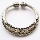 ɫƷ΢̴ôһԴѰƷԱô