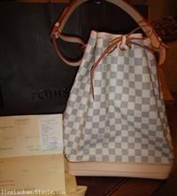 高仿奢侈品包包A货价格_微信微商奢侈品包包