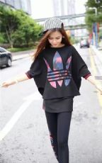 �Ϳ˰��ϴ�˹Ůװ������Ѵ�������ֱ��һ�ֻ�Դһ������