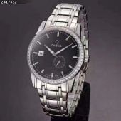 ̨��߷��ֱ������������򣬼۸�һ����Ҫ����Ǯ����˵һ��