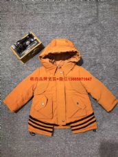 品牌童装折扣批发， 时尚潮流童装棉衣