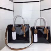 �߷¼���ϣŮʿ����������Դ��һ�����Ǯ��ĵ�