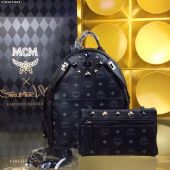 �������������߷°����ĵط����ռ�һ��һ�����Ǯ