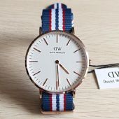 �Ա��и߷�DW�ֱ���������������������ǵĸ߷±���