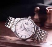 �߷��ֱ��ĸ���վ�ã����һ��ȥ������