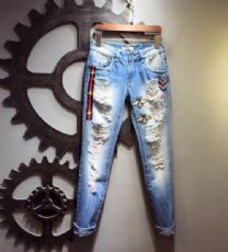 微商潮牌服装一手货源免费代理_微信潮牌服装