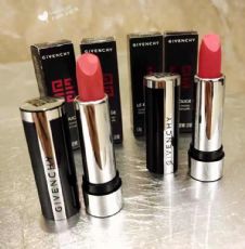 ����ϣС��Ƥ�ں�С��