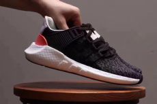 Ƽ΢һֻԴ ˶ЬԴ ˾˶Ьһ