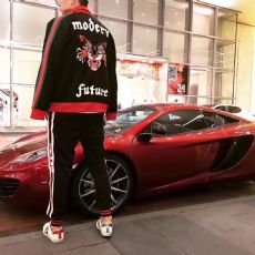 广州微商奢侈品服装代理货源网_广州微商厂家