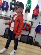 韩国原单童装一手货源，时尚品牌童装折扣批发走份