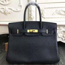 �ռ��¸߷�PRada��������������һ���Ŷ���Ǯ