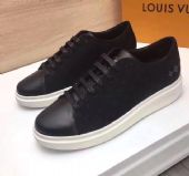 �Ա��ߵ�Ь���Ƽ���Ҷ�ȥ������һ��ʲô��λ