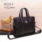 �߷�Ů��һ�ֻ�Դ΢�������У�ϸ����һ����Ҫ����Ǯ