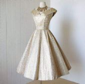 ߷BURBERRY·򣬽һ¶Ǯһ