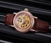 �߷��ֱ����������һ�����Ǯ