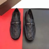 �ռ��¶�ݸ���������߷�Ь,�۸�һ�����Ǯ����