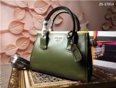 һ���߷����ư����۸�.��ͬ��Ʒ�ʱ�ͬ�б��˶���Ǯ