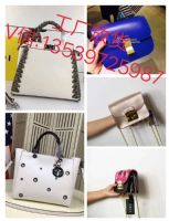 ���ݾ����ݳ�ƷŮʿ��������ԭ��Ů������