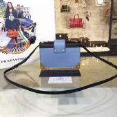 �ݳ�Ʒ���»��������������У���ֵ����Ǯ