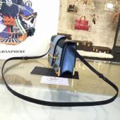 ���ڸ߷°��������г������У�һ���ֵ����Ǯ