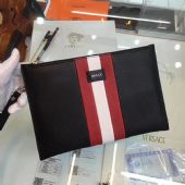 ������ռ��¹��ݸ߷°�����������,��Ҷ����������ҵ�