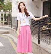 ����Ұ�һ�Ǹ߷´��Ʒ�װ���������У�һ����ʲô��Ļ