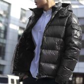 ߷moncler޷Уг۸һǮ