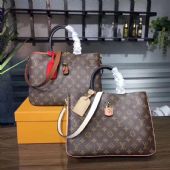 һ��һ�߷�YSLʥ����Ů������Ǯ