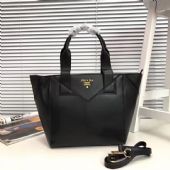 �¿�߷�CHANEL����  ��Ŷ���Ǯ