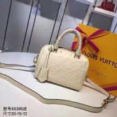 ���Ƹ߷�LV����ԭ��Ʒ�ʵ������У�͸¶��������Ǯ