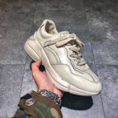 �ߵ�BalenciagaЬ����Ǯ���ϵ�Ь�۸񵽵׶���Ǯ