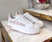 微商LV小白鞋一手货源一件代发_最新微信微商