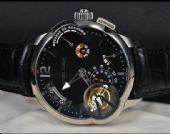 �߷¸��긻˹�ֱ��������򣬷��ƺ����һ�����Ǯ