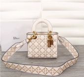 �߷°����������� ˵һ�¼۸�һ�����Ǯ