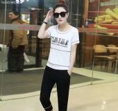 ����ҽ����³��Ƹ�Ʒ�ʷ�װ�������������У�һ��۸����Ǯ