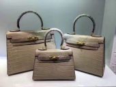 �����߷°��������У�һ��һ����